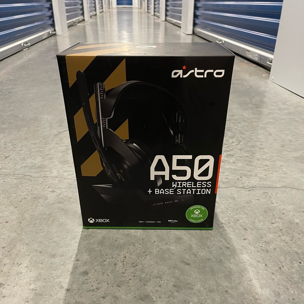 Astros A50 wireless gaming headset